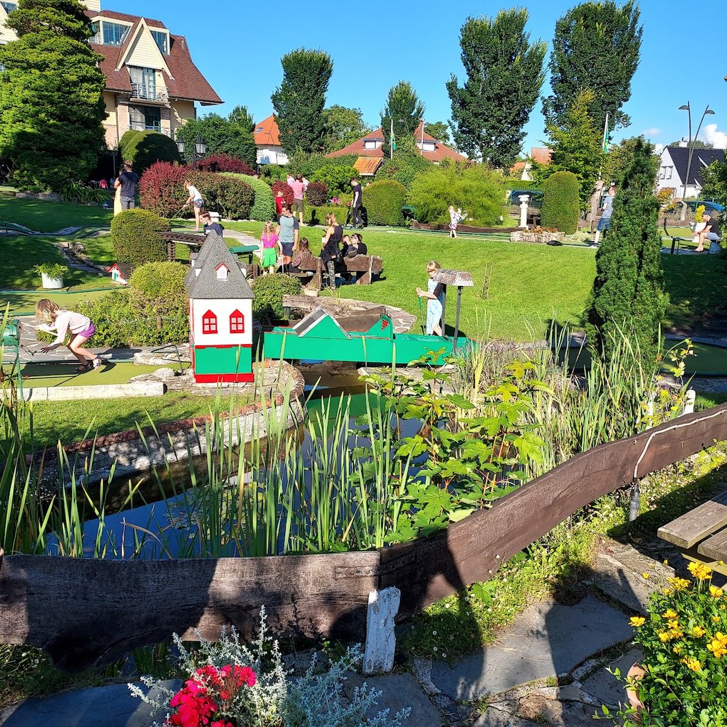 Minigolf Petit Bois🏌 1